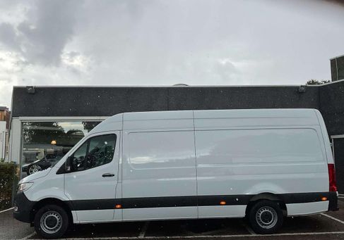 Mercedes-Benz Sprinter, 2021