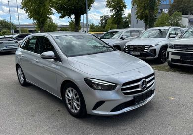 Mercedes-Benz B 200, 2020