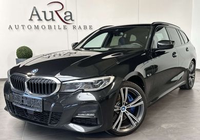 BMW 330, 2022