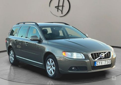 Volvo V70, 2011