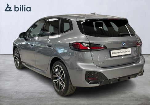 BMW 230, 2023