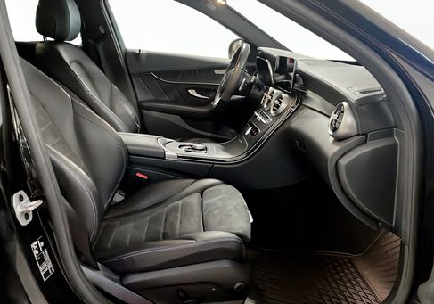 Mercedes-Benz C 300, 2021