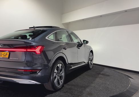 Audi e-tron, 2021