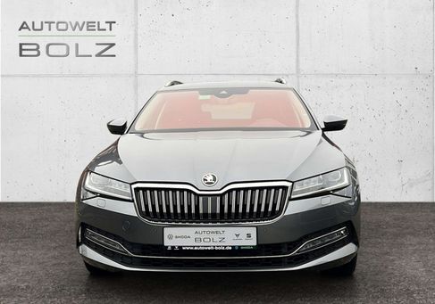 Skoda Superb, 2022