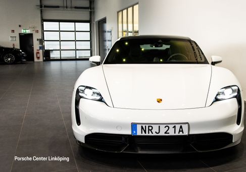 Porsche Taycan, 2020