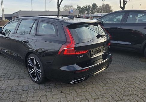 Volvo V60, 2021