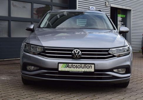 Volkswagen Passat Variant, 2023 2