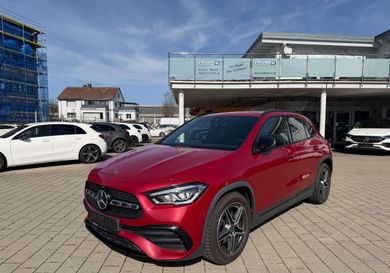 Mercedes-Benz GLA 200, 2020