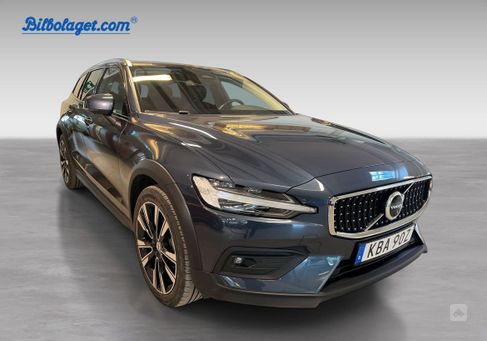 Volvo V60 Cross Country, 2023