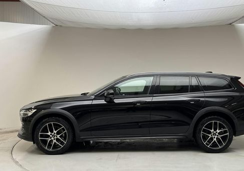 Volvo V60 Cross Country, 2020