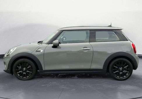 MINI ONE, 2018