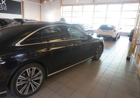 Audi A8, 2021