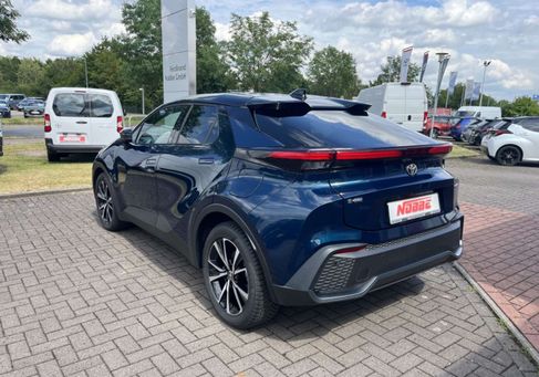 Toyota C-HR, 2024 3
