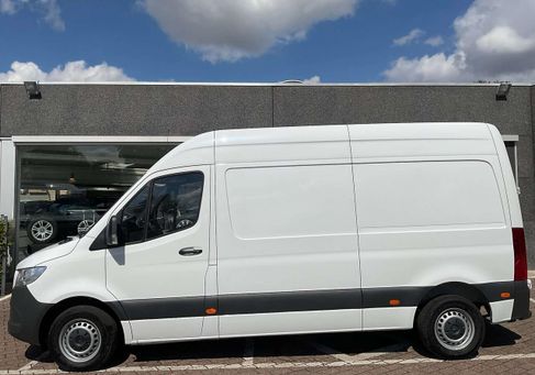 Mercedes-Benz Sprinter, 2021