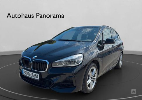 BMW 225, 2018