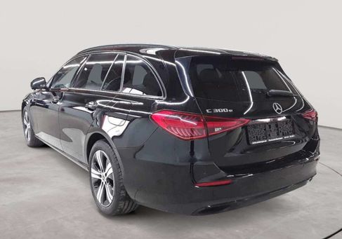 Mercedes-Benz C 300, 2023