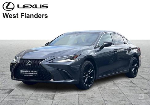 Lexus ES, 2025