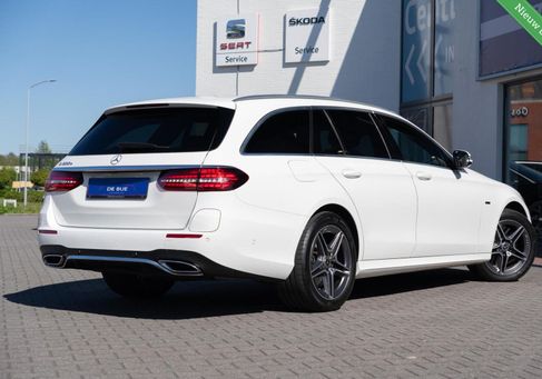 Mercedes-Benz E 300, 2021 3