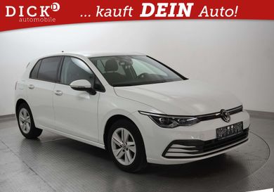 Volkswagen Golf, 2022