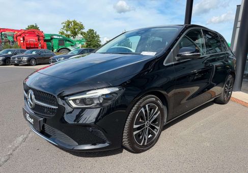 Mercedes-Benz B 250, 2023
