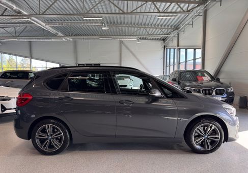 BMW 225 Active Tourer, 2019