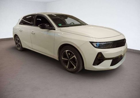 Opel Astra, 2025
