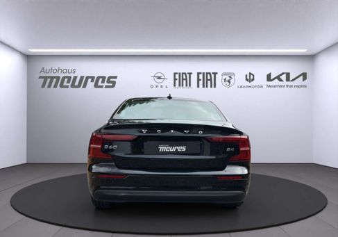 Volvo S60, 2024