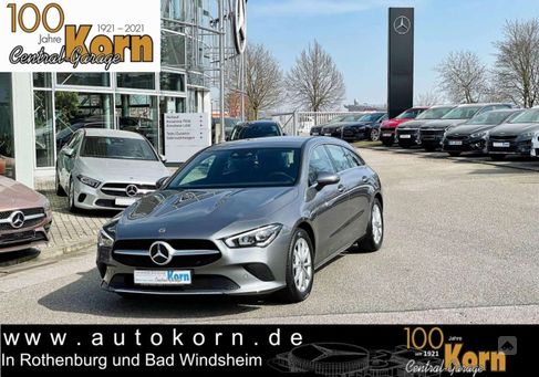 Mercedes-Benz CLA 180, 2021