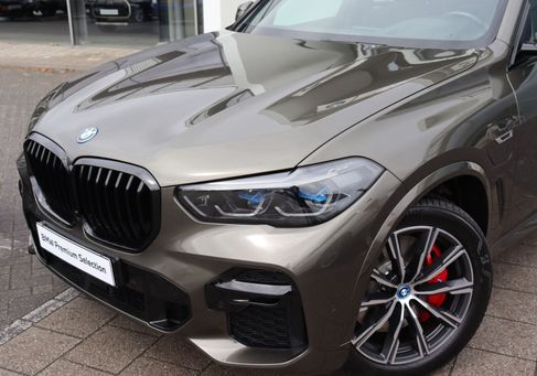 BMW X5, 2023