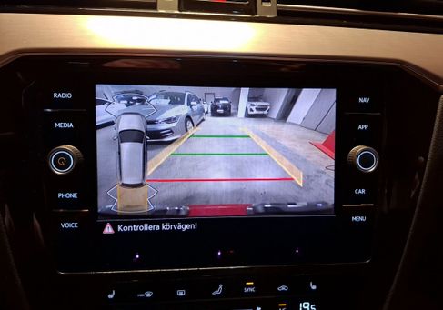 Volkswagen Passat, 2021