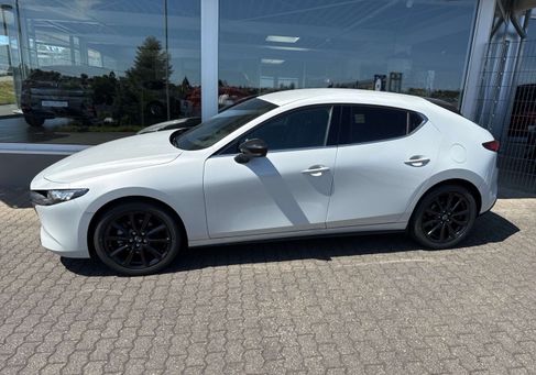 Mazda 3, 2025