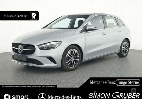 Mercedes-Benz B 180, 2024