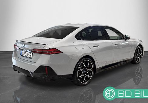 BMW 550, 2025