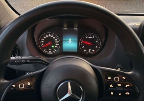 Mercedes-Benz Sprinter, 2021