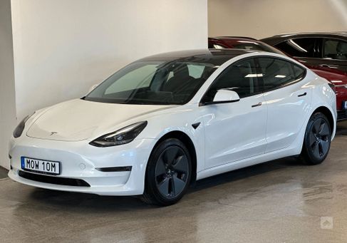 Tesla Model 3, 2022