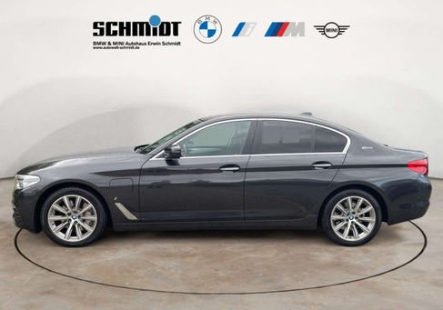 BMW 530, 2018