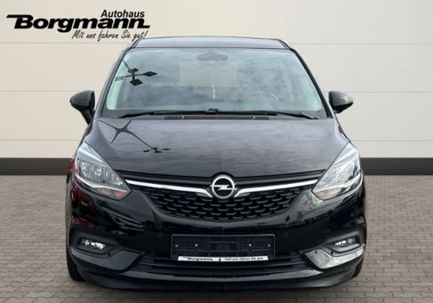 Opel Zafira, 2018