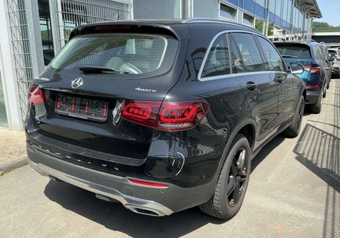 Mercedes-Benz GLC 300, 2021