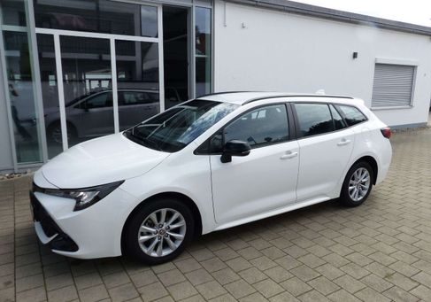 Toyota Corolla, 2026 3