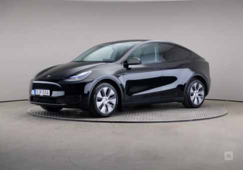Tesla Model Y, 2022