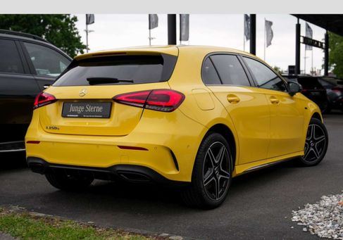 Mercedes-Benz A 250, 2021