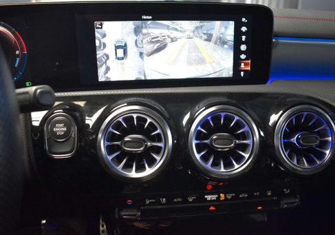 Mercedes-Benz CLA 250, 2022