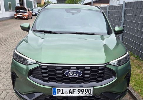 Ford Kuga, 2025