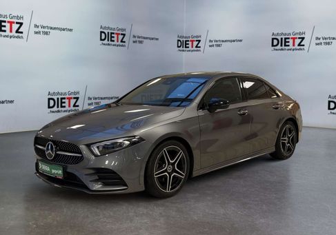 Mercedes-Benz A 200, 2022