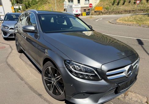 Mercedes-Benz C 300, 2021