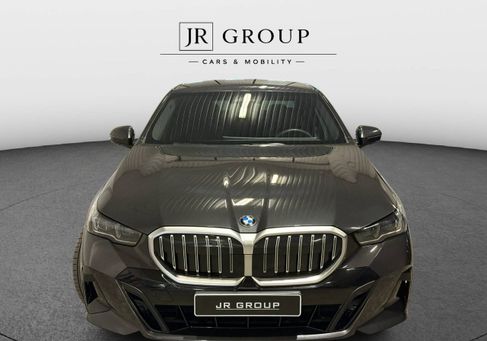 BMW 520, 2025