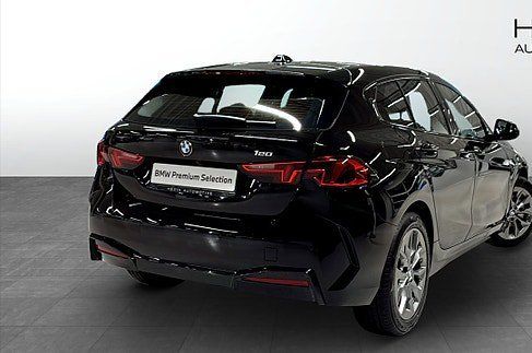 BMW 120, 2026