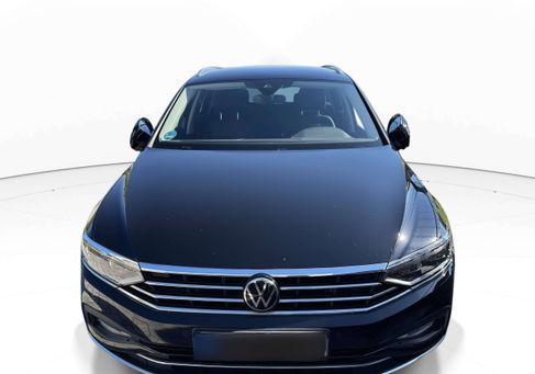 Volkswagen Passat Variant, 2023 3