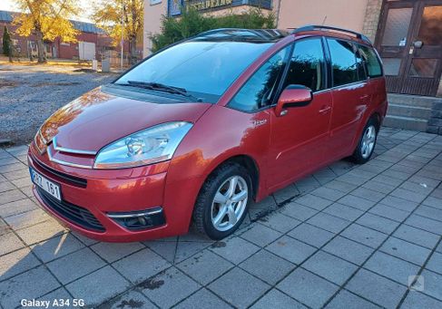 Citroën Grand C4 Picasso, 2010