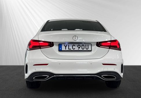 Mercedes-Benz A 200, 2021
